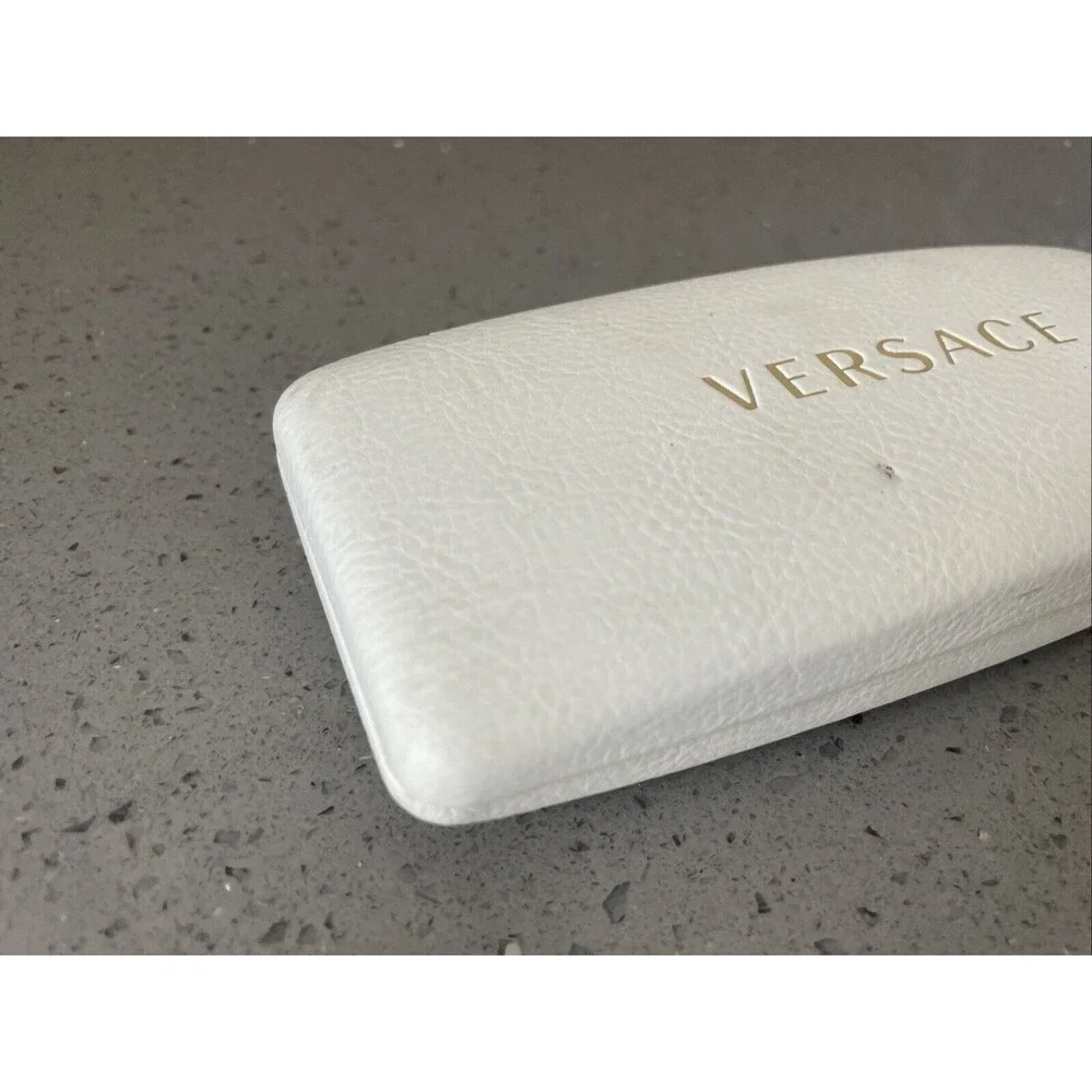 VERSACE WHITE HARD LEATHER CLAMSHELL SUNGLASSES EYEGLASSES CASE 160mmx70mmx55mm